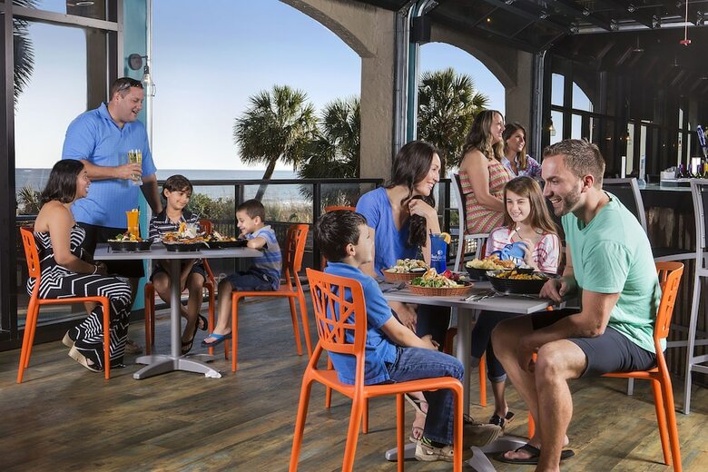 Hotel Beach Cove Resort