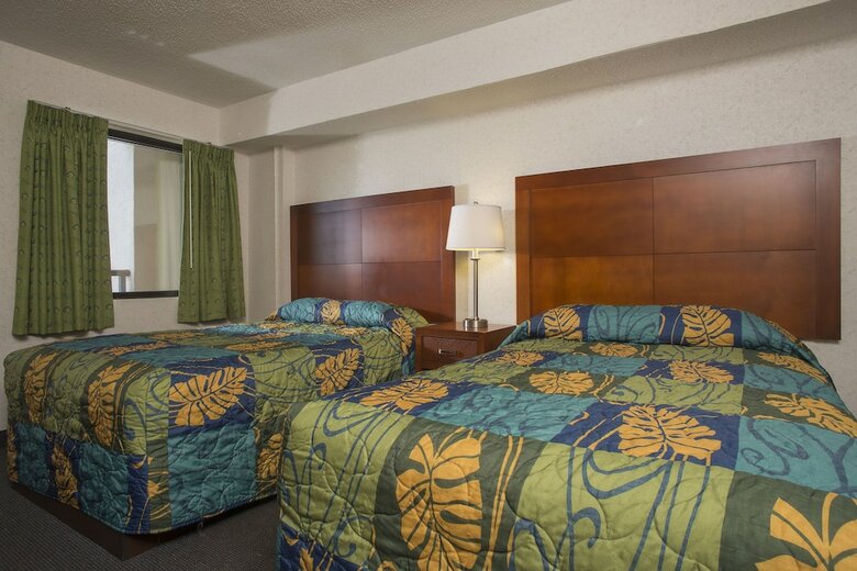 Hotel Beach Cove Resort