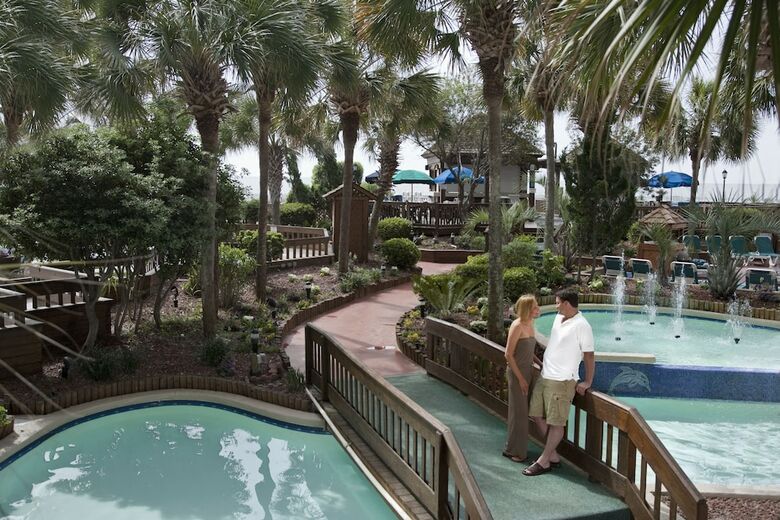 Hotel Beach Cove Resort