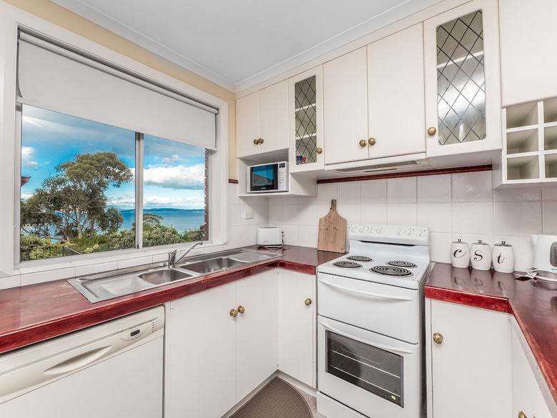 Family Home At Kingston Beach