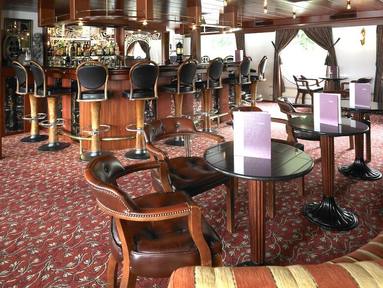 Hotel Knm Ms Switzerland II - D�sseldorf