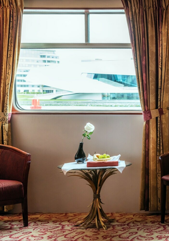 Hotel Knm Ms Switzerland II - D�sseldorf