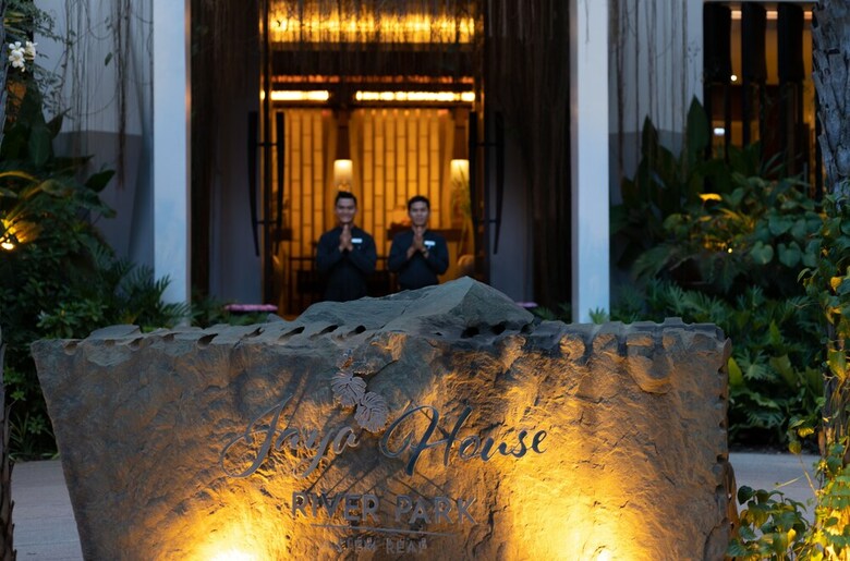Hotel Jaya House River Park