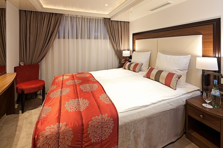 Hotel Select Ms William Shakespeare - D�sseldorf