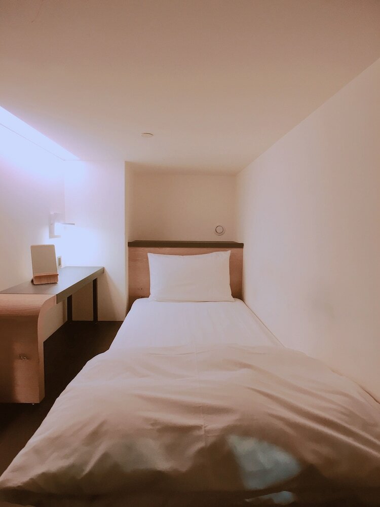 Taiwan Youth Hostel & Capsule Hostel