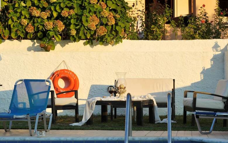 Marina Hotel
