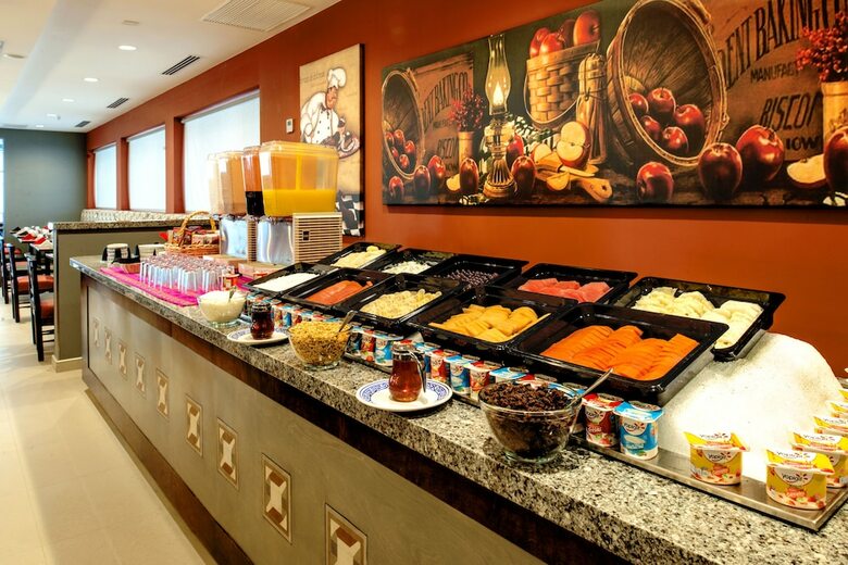 Hotel Araiza San Luis
