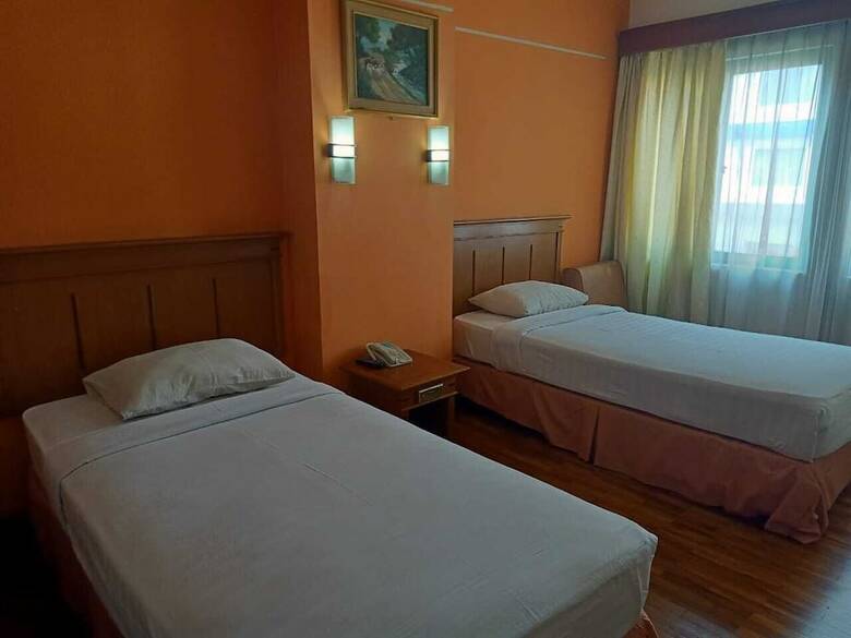 Hotel Mega Cikini