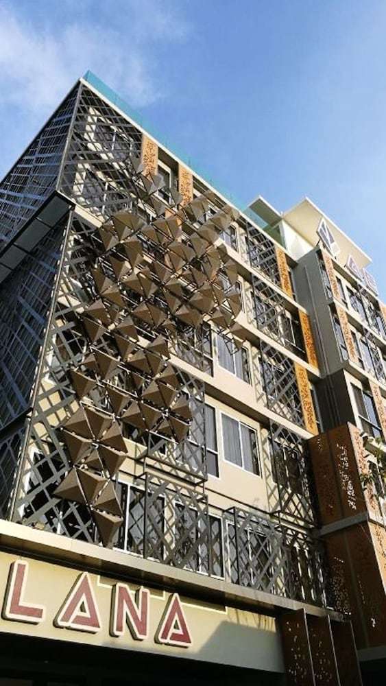 Ae Lana Chiang Mai Hotel