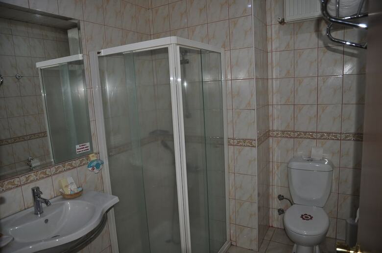 Tassaray Hotel