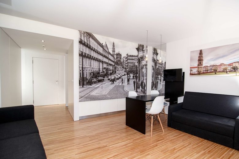 Aparthotel Cathedral Design Apartments