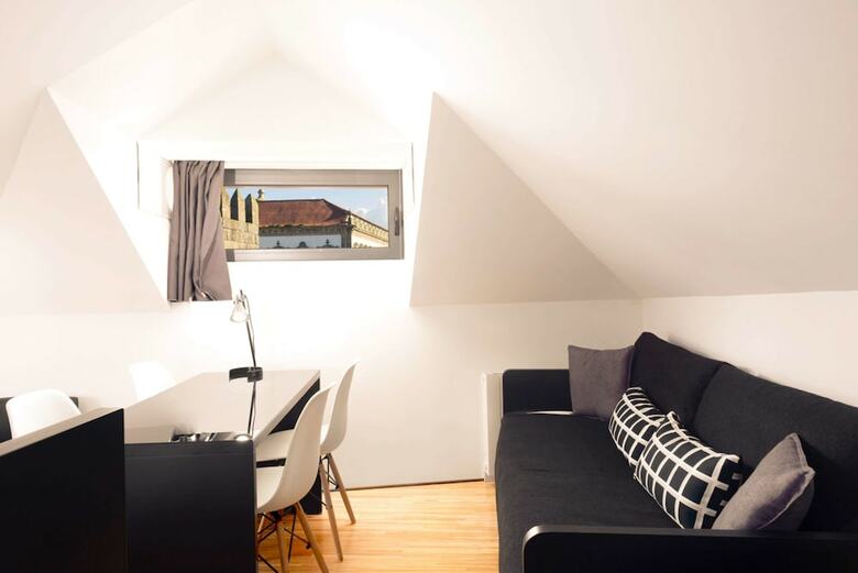 Aparthotel Cathedral Design Apartments
