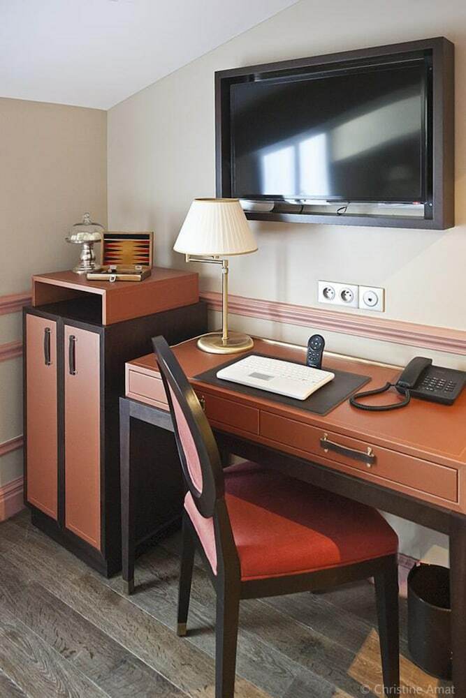 Hotel H�tel De S�ze