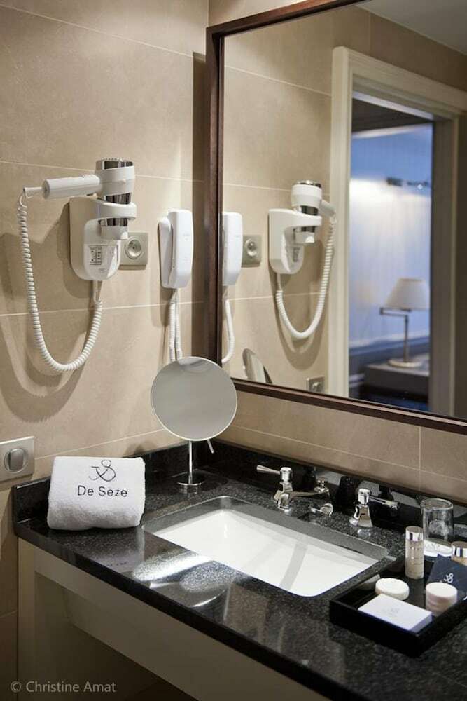 Hotel H�tel De S�ze