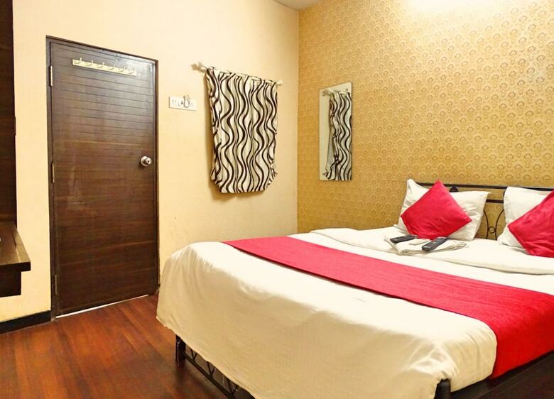 Hotel Star Residency