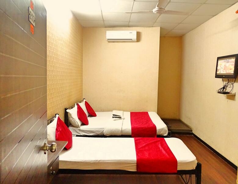 Hotel Star Residency