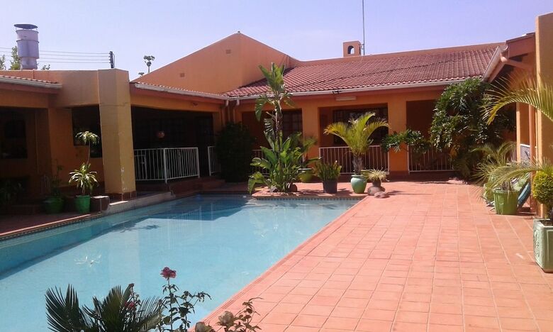 Hotel Inca-rose Guest House