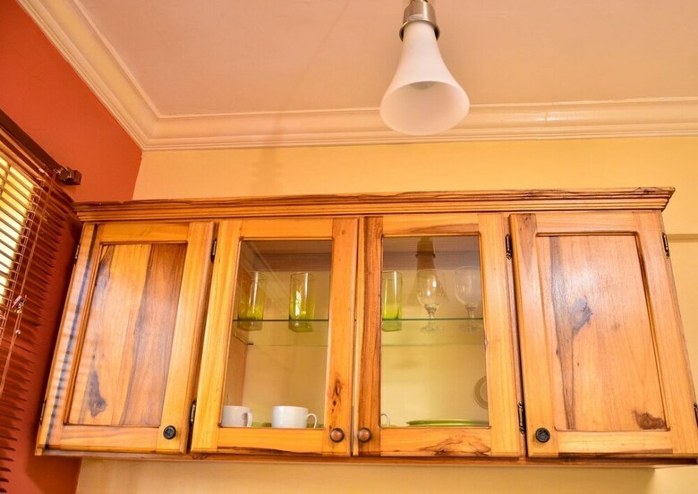Kingston Sunset Guest Apartment I