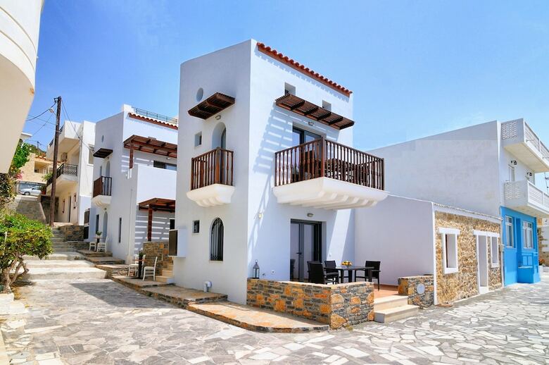 Apartamentos Myrtos Mare Suites