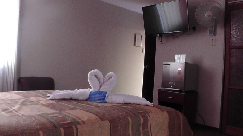 Hotel Asturias Inn