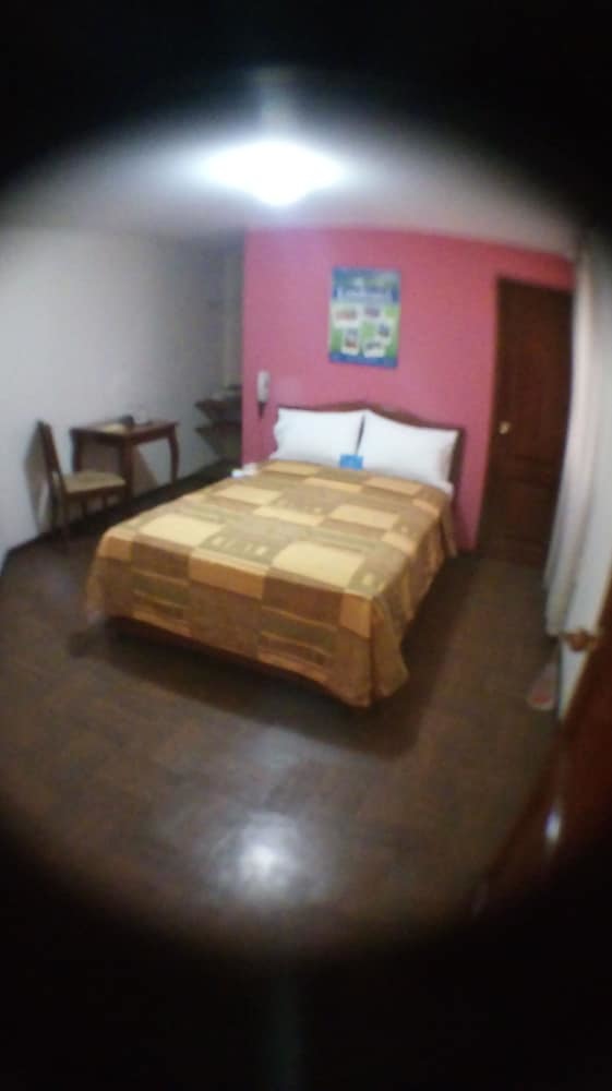 Hotel Asturias Inn