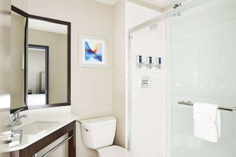 Hotel Four Points By Sheraton Chicago Westchester/oak Brook