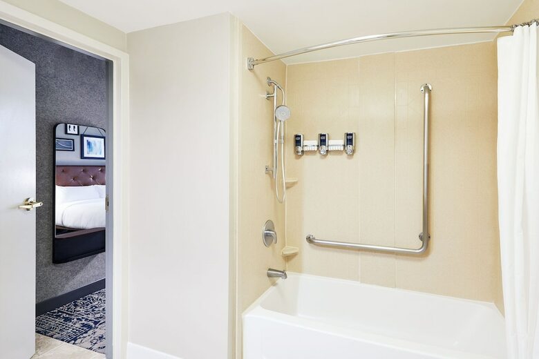 Hotel Four Points By Sheraton Chicago Westchester/oak Brook