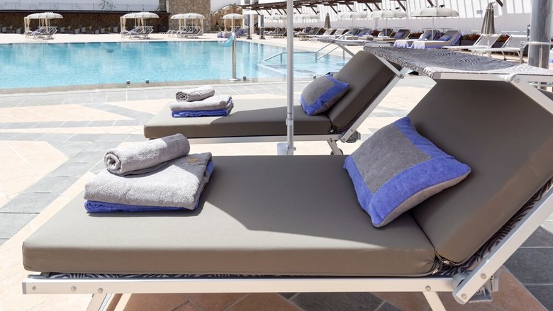 Aparthotel Idyll Suites - Adults Only