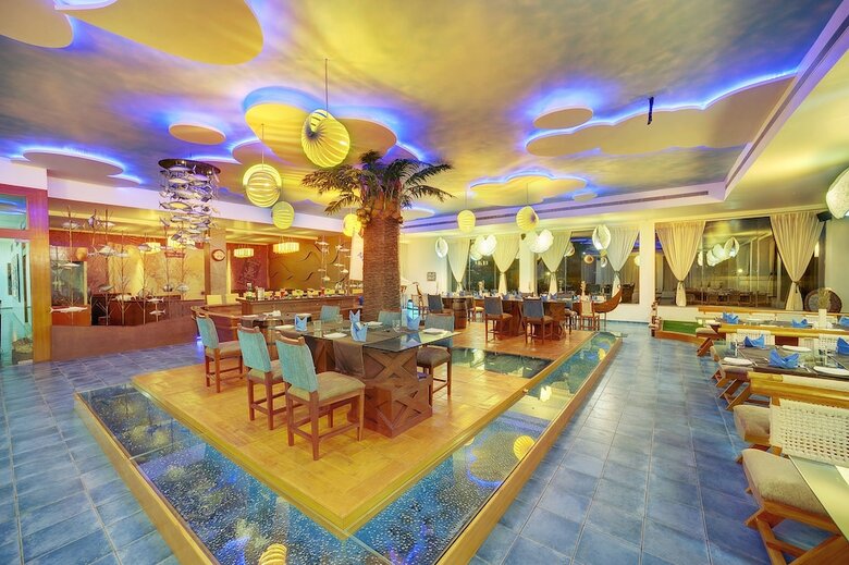 Hotel Aarohi Starz Club
