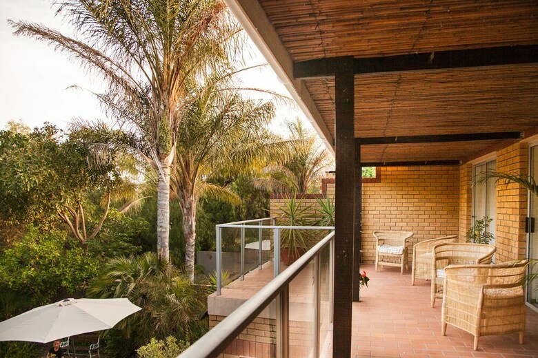 Bed & Breakfast Feather Nest Guest House