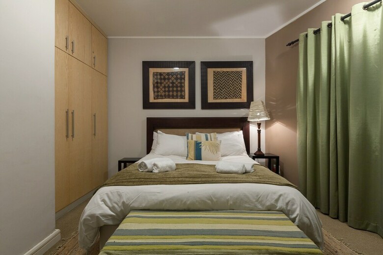 Rockwell Apartments By Ctha
