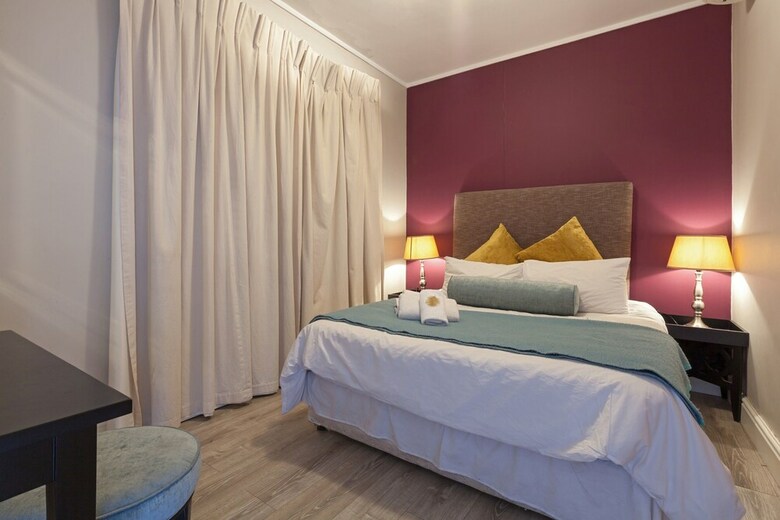 Rockwell Apartments By Ctha