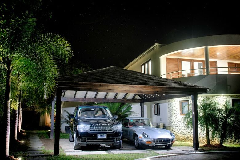 Cocosan Villa