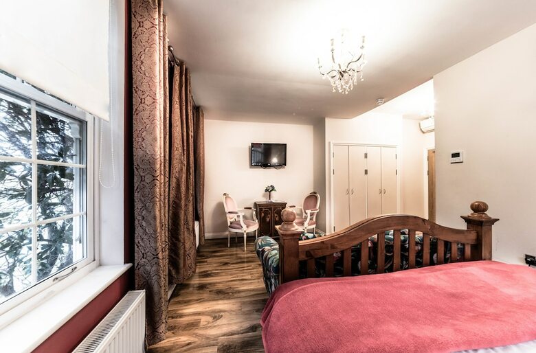 Baylis House Hotel