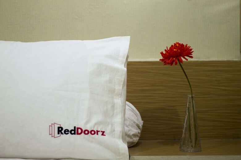 Hotel Reddoorz @ Sanur 2