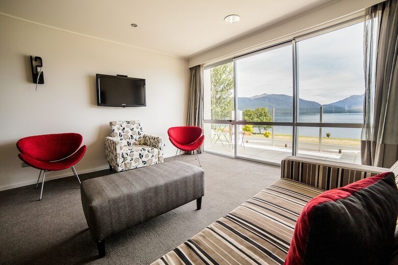 Marakura Deluxe Motels