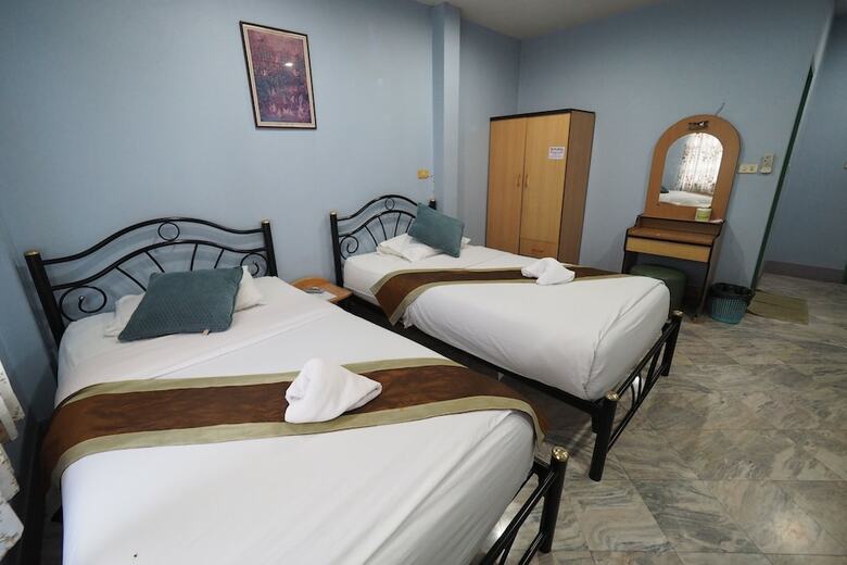 Luxury Hotel