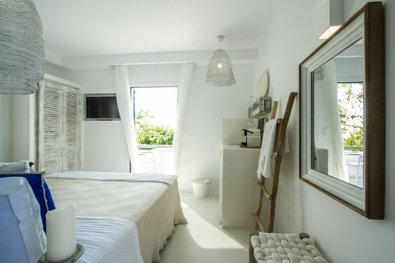 Apartamentos Athina Studios & Suites