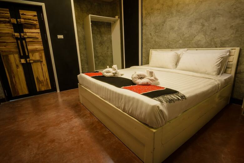Hotel Riverpool Resort