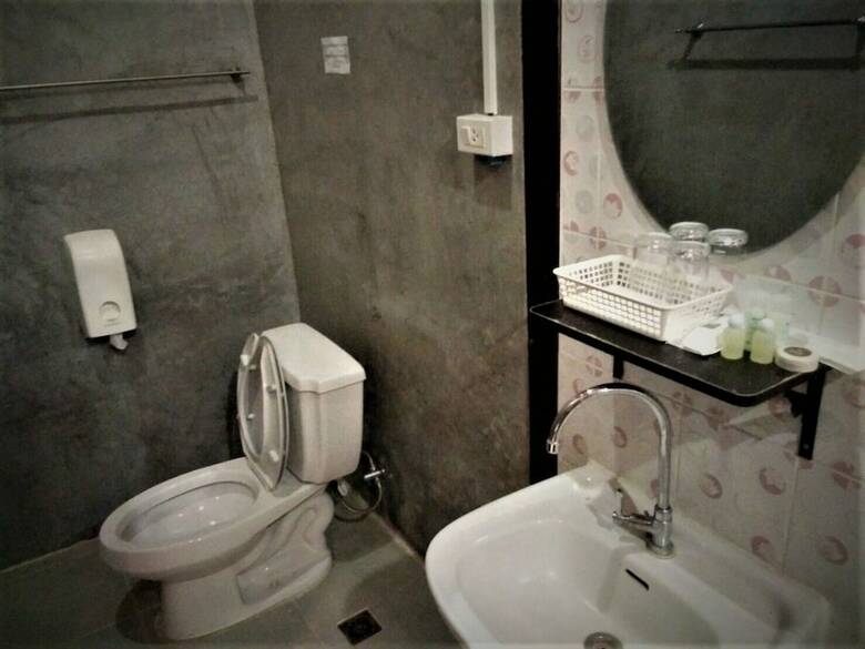 Hotel Riverpool Resort