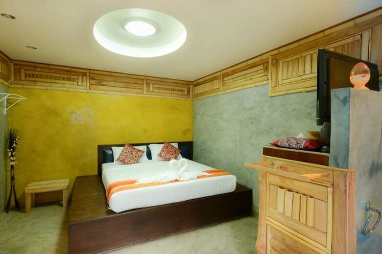 Hotel Riverpool Resort