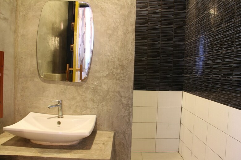 Hotel Riverpool Resort