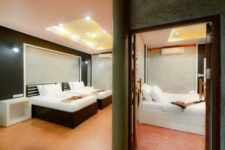 Hotel Riverpool Resort