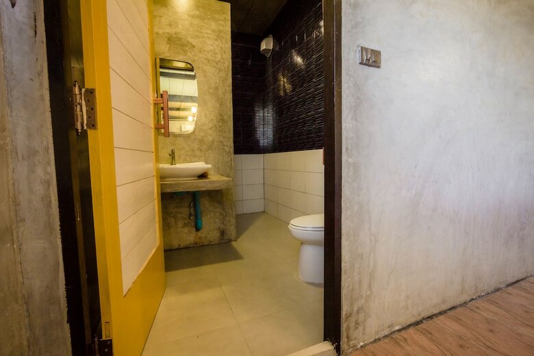 Hotel Riverpool Resort
