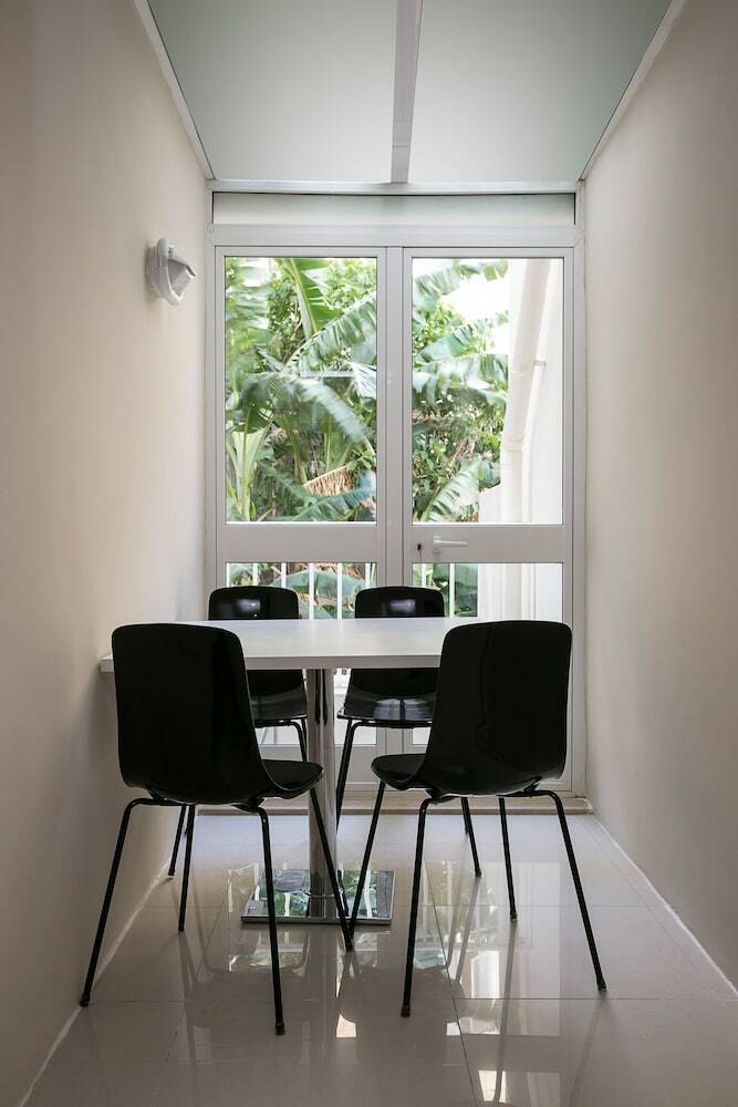 Instyle Aparthotel
