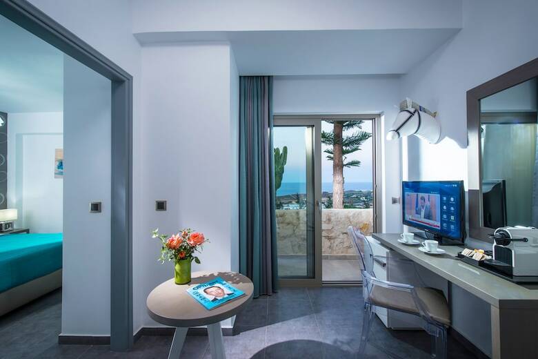 Hotel Happy Cretan Suites