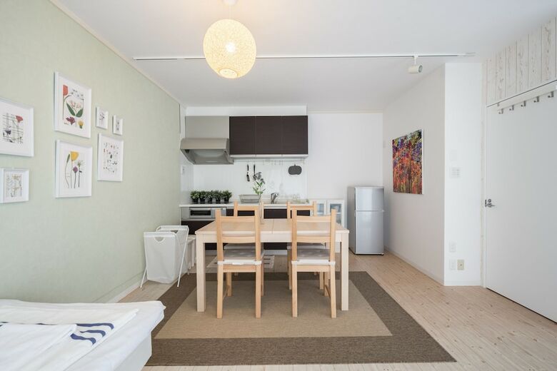 Hostal Traditional Apartment - Hostel