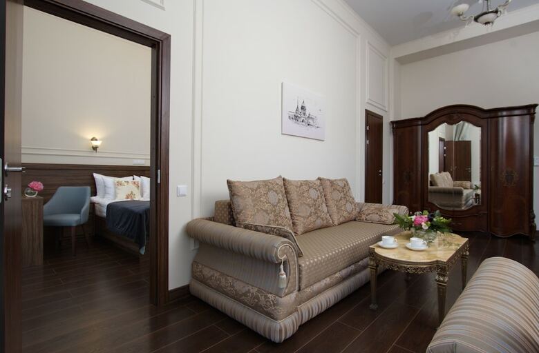 Golden Age Hotel