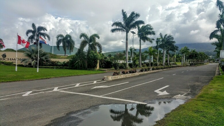Oceanic View Apartment At Fern Court
