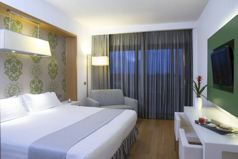Hotel Wyndham Rome Midas